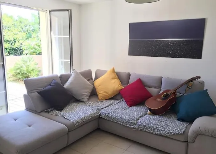 Jolie A Erbalunga- A Deux Pas De La Villa Brando