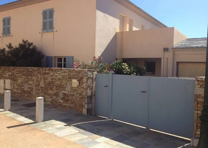 Jolie A Erbalunga- A Deux Pas De La Villa *